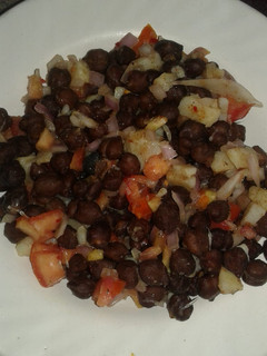 A picture of Chana chat.