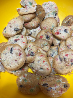 A picture of Christmas Rocks Cookies.