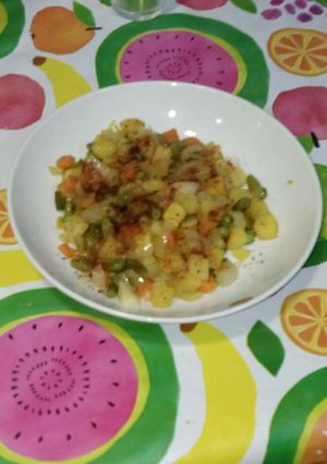 Foto principal de Salteado de verduras al ajillo