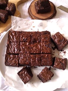 Foto resep Fudge Brownies Shiny Crust