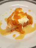 Leche asada con crema y mango
