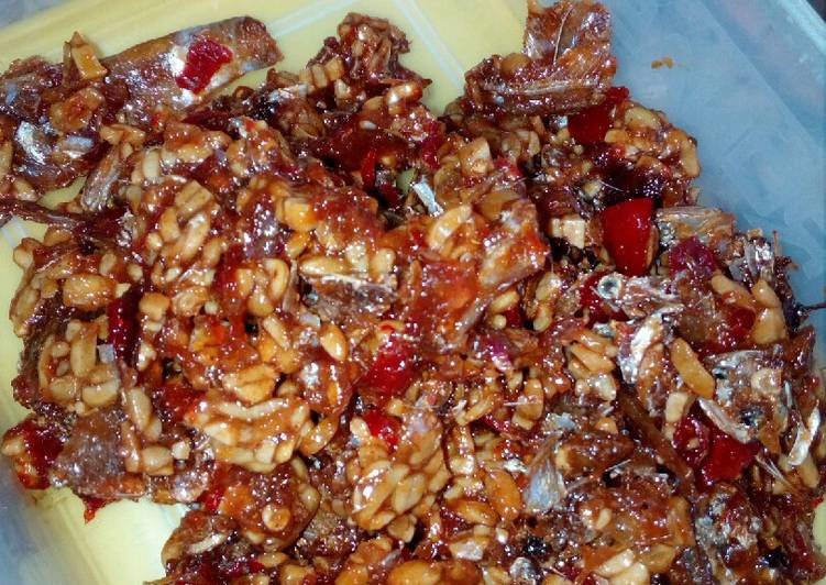 Kering Tempe Ikan Asin Balado