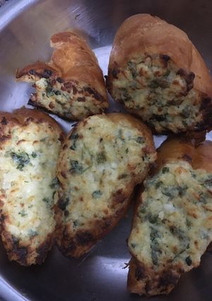 Hình của món Bánh mì bơ tỏi.