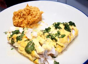 Foto principal de Merluza al horno en salsa de sriracha mayo y yogur
