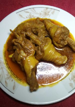 দেশি চিকেন ভুনা রেসিপির প্রধান ছবি