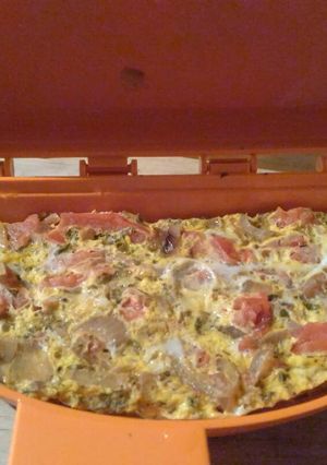 Una foto de Omelette de verduras en el Microondas