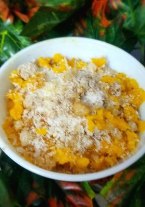 A picture of Gondi Sooji Halwa.