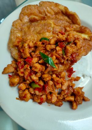 Foto resep Thai basil chicken/pork
