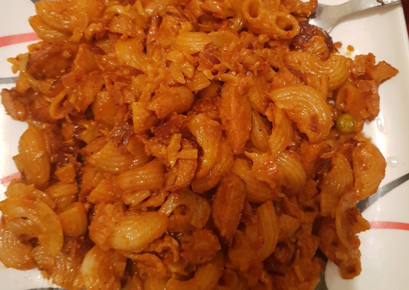 Leftover cheesy macoroni