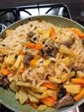 Stir-Fried Pho Noodles with Beef and Vegetables