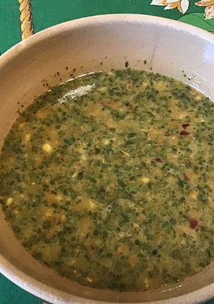 Une photo de Marinade à la prune, moutarde, miel, herbes et épices