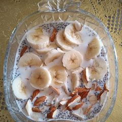 A picture of Chia Pudding.