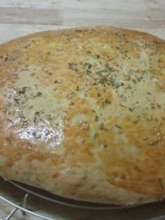 صورة لوصفة خبز بالثوم و الثوم المعمر / ail et ciboulette