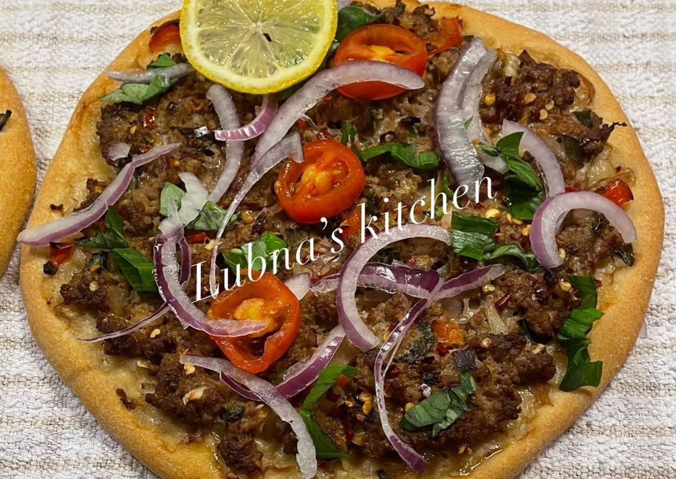 Homemade Turkish lahmacun: