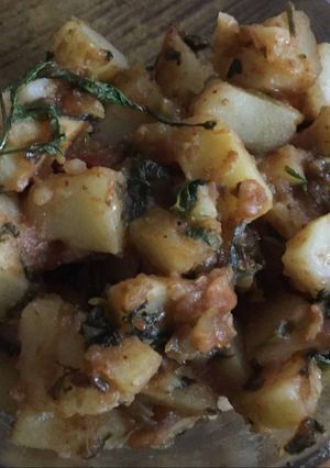 A picture of Oil-Free Sweet and Tangy Potato Curry.