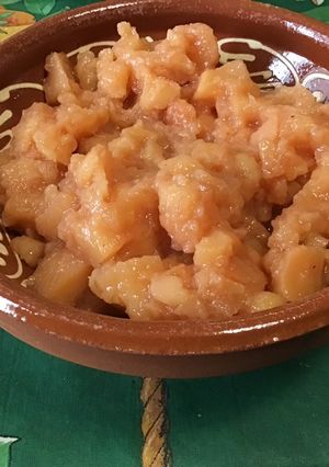 Une photo de Compotée de coings au citron