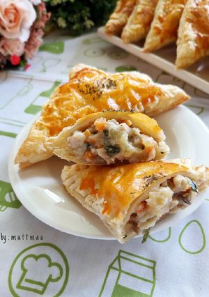 Foto resep 50. Puff Pastry isi Raugout Ayam
