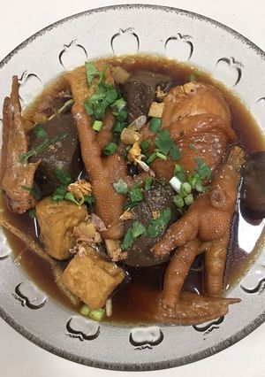 รูปของ “ก๋วยจั๊บไก่”