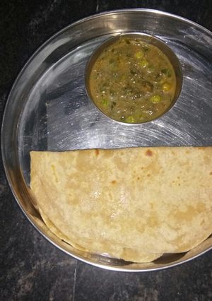 A picture of Malai Methi Matar Sabzi.