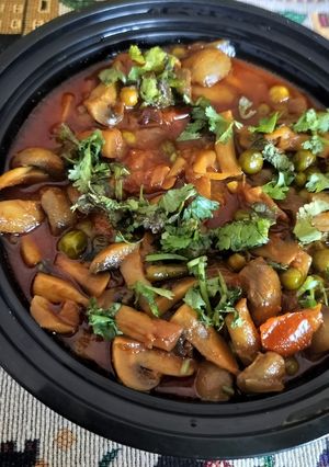 A picture of Mushroom Matar.