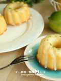 Lemon Yogurt Cake (with Lemon Glaze)