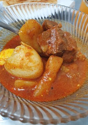 A picture of Mutton Curry.