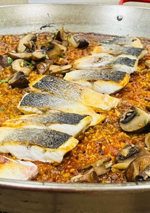Una foto de Arroz con lubina y Portobello 🐟 🍄