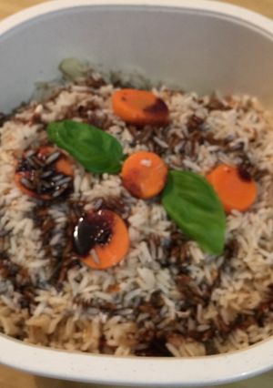 Una foto de Arroz con Pollo Sancochado y Vegetales