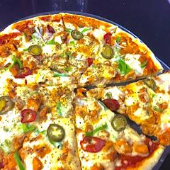 Bbq Chicken Pizza A picture of Bbq Chicken Pizza.