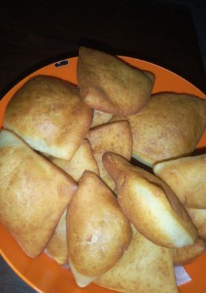 A picture of Mahamri ya kiswahili.
