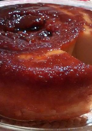 Una foto de Torta de pan cremosa tipo quesillo