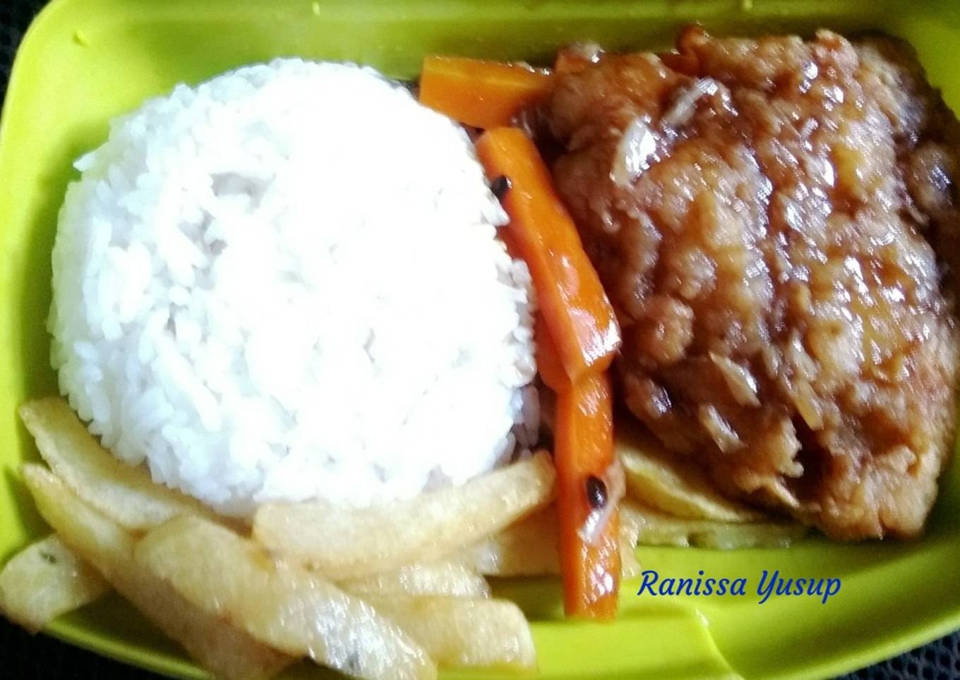 Steak Dori With Sauce Blackpaper
