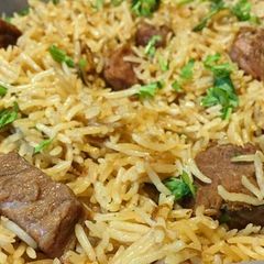 A picture of Beef yakhni pulao.