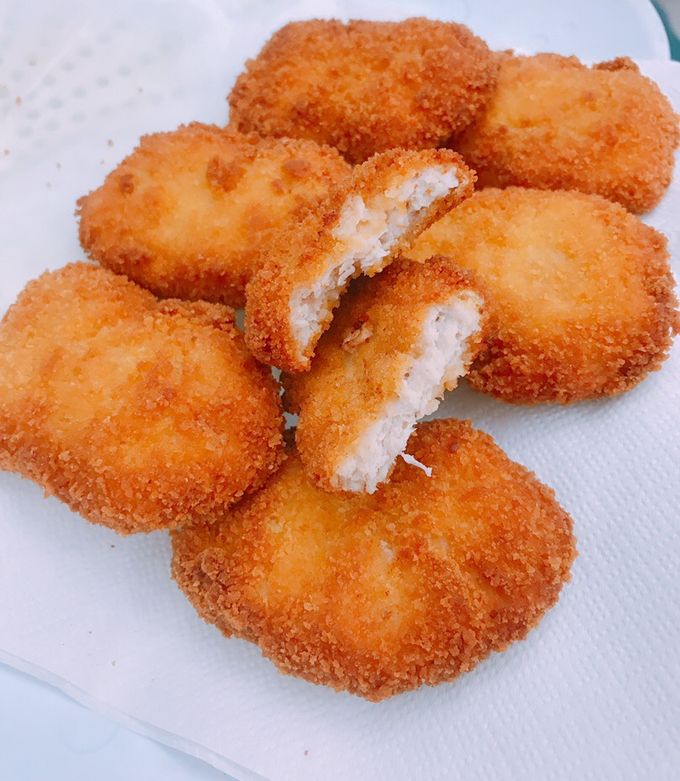 A picture of Super crispy chicken nuggets.