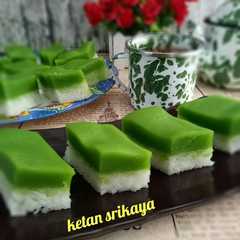 A picture of Pandan Srikaya.