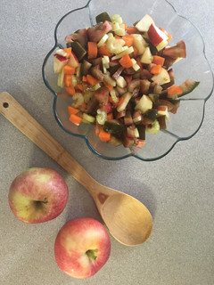 Una foto de Ensalada de apio y manzana
