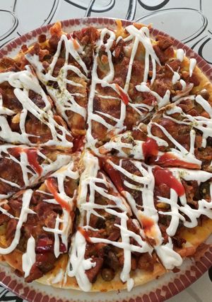 عکسی از دستور پیتزا سوسیس🍕🍕