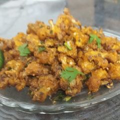 Crispy Cauliflower fry/ Gobhi fry A picture of Crispy Cauliflower fry/ Gobhi fry.