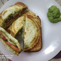 A picture of Pesto sandwich.
