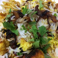 A picture of Chicken Biryani.
