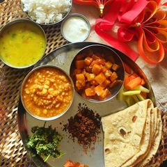 A picture of Gavran Veg Lunch Thali.