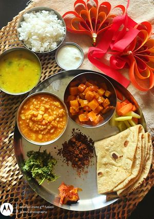 A picture of Gavran Veg Lunch Thali.