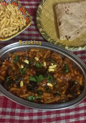 A picture of Kathiyawadi Sabzi Sev Tomato nu Shak.
