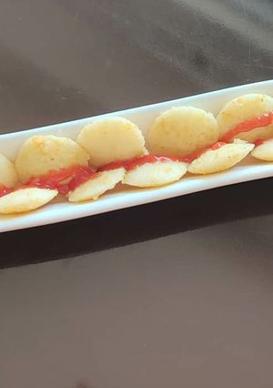 A picture of Cheese Idlies.
