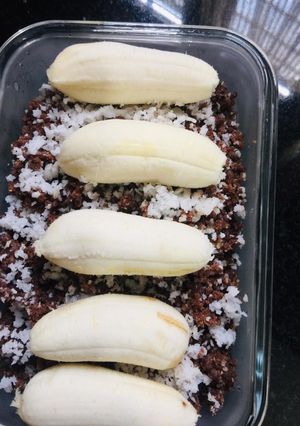 A picture of Ragi puttu pazham.