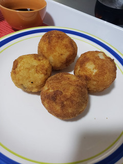 Una foto de Sushi ball