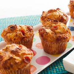 A picture of Pizza Muffins.