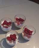 🍧Vasito de crema 🍦de yogur con frambuesas🍓