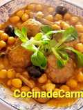 Albóndigas con garbanzos y champiñones