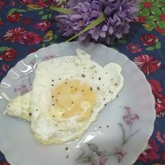 A picture of Half Fry egg.